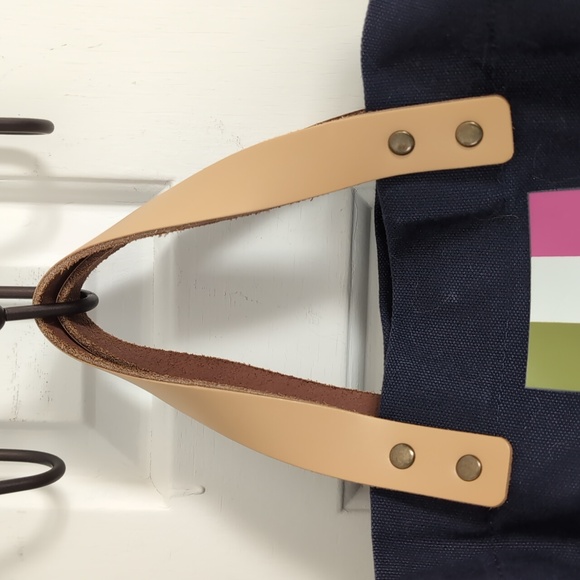 Bagging Rights Large Tote - Picture 8 of 8